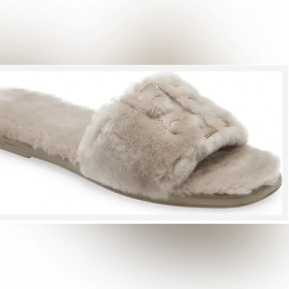 Tory Burch Double T Shearling Slide Sandal Gray Heron and Gold Size 7.5 New